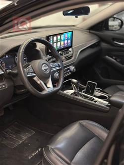 نیسان ئەلتیما